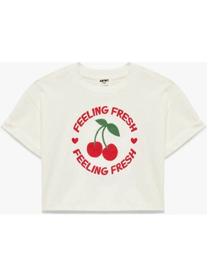 Koton  Kiraz Nakış Detaylı Ekru Kız Çocuk T-Shirt 6SKG10029AK