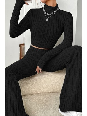 Pileli Store Kadın Siyah Boğazlı Crop Top ve Yüksek Bel Eşofman Takımı Spor Şık Kombin