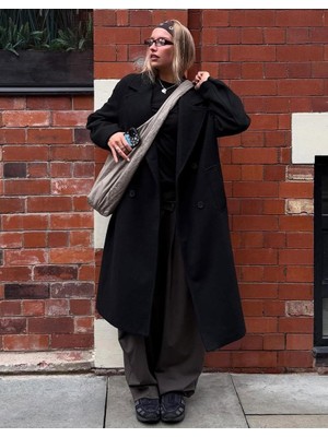 Allbucks Bershka, Yün Içerikli Düşük Omuzlu Uzun Kaban ABBRS3767