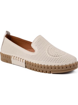 Beety 268 204 26YA Kadın Günlük Ayakkabı Bej