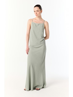 Düz Kesim Uzun Etek