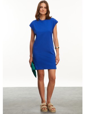 Kısa Kollu Bisiklet Yaka Mini Elbise