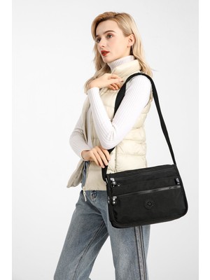 Smart Bags Krinkıl Kumaş Postacı Çantası Siyah BC 1128 Suya Dayanıklı Kadın Kullanımı İçin