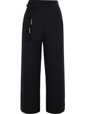 Beli Bağlamalı Cloutte Fıt Pantolon