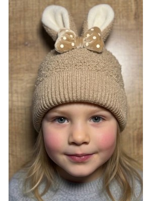 Mollycrush Fiyonk Detaylı Tavşan Kulaklı Kız Çocuk Örgü Bere - Içi Polarlı Yumuşak Dokulu Şapka
