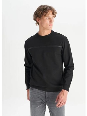 Wrangler Erkek Interlock Erkek Regular Fit Sweatshirt