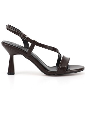 GÖNDERİ Kadın Kahverengi  Bantlı Kadeh Ökçe Sandalet