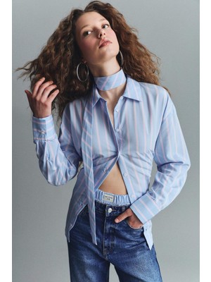 DeFacto Oversize Kravat Detaylı Çizgili Gömlek G8002AX26SP