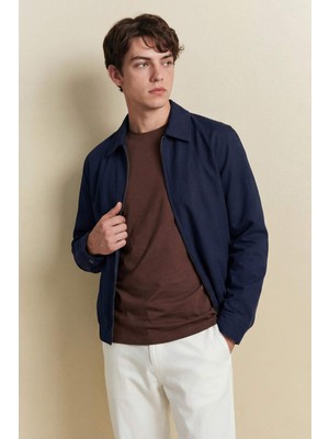 DeFacto Regular Fit Gömlek Yaka Fermuarlı Pamuklu Mont F8518AX26SP