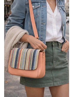 Saria Moda Renkli Hasır Detaylı Siyah Omuz Çantası