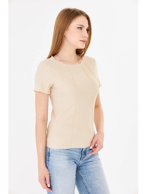 Sortie Collection Kadın Korset Görünümlü Dikiş Detaylı Fitilli Tshirt Bej
