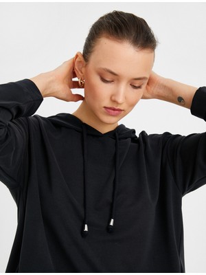 Koton Uzun Kollu Kapüşonlu Sweatshirt