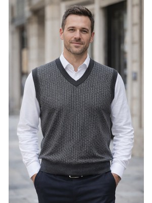 Karaca V Yaka %50 Yün %50 Akrilik Erkek Düz Renk Triko Süveter
