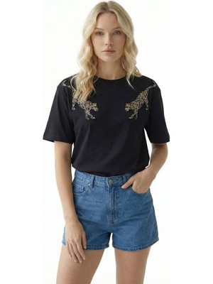 Cemo Kadın Taş Işlemeli Leopar Detaylı Kahverengi Tişört