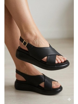 Shoemix Kadın Siyah Yumuşak Tabanlı Çapraz Bantlı Anatomik Comfort Ayakkabı Sandalet