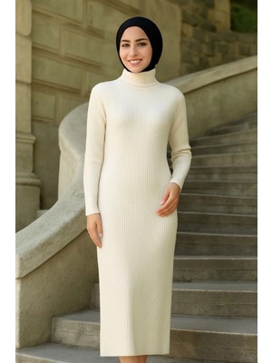 Çamaşır Kenti Tesettür Triko Elbise  - Beyaz Midas Wear