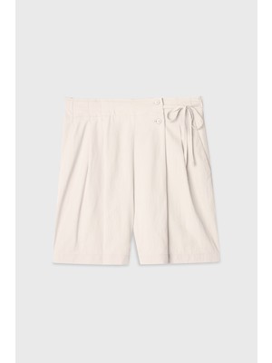 Bağlama Detaylı Pileli Kısa Şort