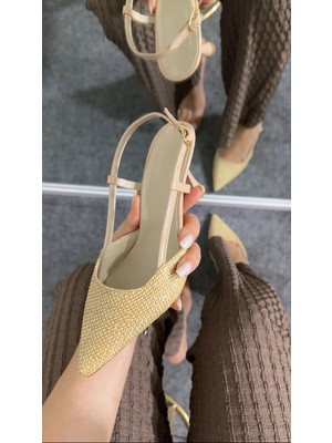 Akça Shoes Hasır Dokulu Topuklu Ayakkabı
