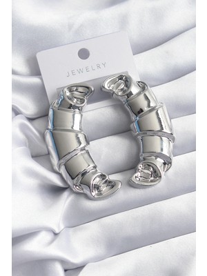 Bazarhane Pirinç Gümüş Renk Kruvasan Model Kadın Küpe