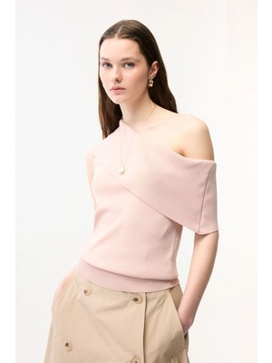 Adl Düşük Omuz Triko Bluz Pudra 11546631000