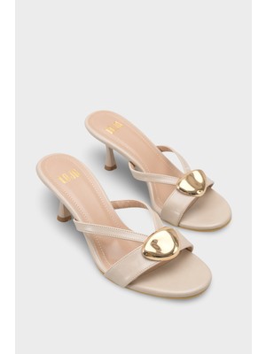 LOJO Kadın Altın Tokalı Günlük Topuklu Terlik Dorsley Bej