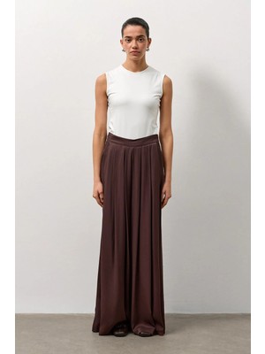 Molene Kahverengi Ön Pileli Dökümlü Bol Paça Pantolon