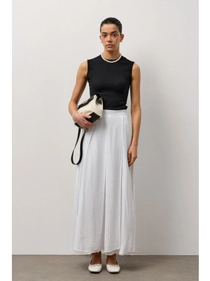 Molene Beyaz Parçalı Astarlı Etek