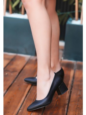 Mesga Butik Koot Siyah Cilt Topuklu Ayakkabı