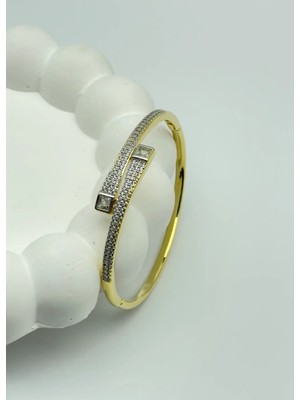 Biju Yılmaz Xuping Gold Kare Taşlı Kelepçe - 25-XPKE12