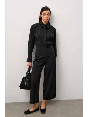 Molene Siyah Pens Detaylı Bilek Boy Pantolon