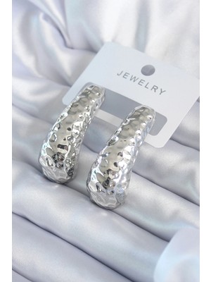 Bazarhane Gümüş Renk Işleme Detay Pirinç Kadın Küpe