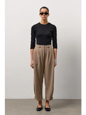Molene Vizon Pile Detaylı Rahat Kesim Duble Paça Pantolon