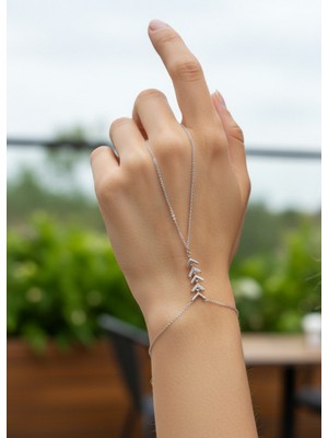 Biju Yılmaz Vip Silver Taşlı Yön Tasarım Şahmeran - 26SHM49