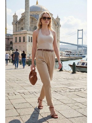 Lela Streç Pamuklu Regular Fit Yüksek Bel Düz Kısa Paça Kemerli Pantolon Bayan Pantolon 668YP5335