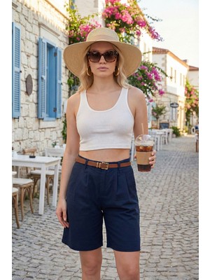Lela Pamuklu Loose Fit Pileli Kemerli Bermuda Şort Bayan Şort 668YP5439