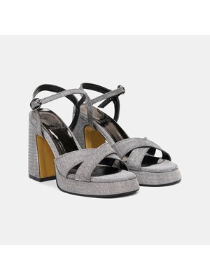 Desa Kadın Platin Ince Bantlı Simli Platform Topuklu Abiye Sandalet