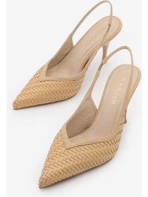 Marjin Kadın Stiletto Sivri Burun Arkası Açık Örgü Desen Atkılı Topuklu Ayakkabı Vigesa Camel