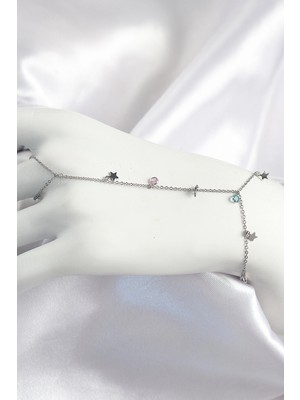 Bazarhane Pirinç Renkli Zirkon Taşlı Sallantılı Yıldızlı Model Gümüş Renk Kadın Şahmeran