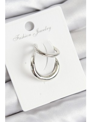 Bazarhane Pirinç Halka Model Gümüş Renk Sağ Kıkırdak Küpe