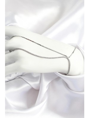 Bazarhane Pirinç Zirkon Taşlı Ezme Zincir Model Gümüş Renk Kadın Şahmeran