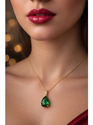 Genel Yeşil Damla Model Çelik Kolye – Zirkon Taşlı, Kararmaz & Suya Dayanıklı - Altın Renk