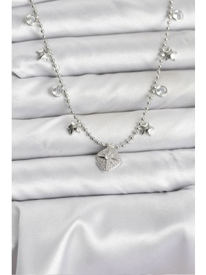 Bazarhane Pirinç Gümüş Renk Zirkon Taşlı Kutup Yıldızı Model Kadın Kolye