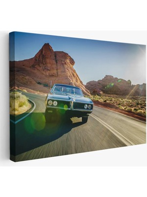 Beta Moda Hub Çölde Eski Araba Dekoratif Kanvas Duvar Tablosu-