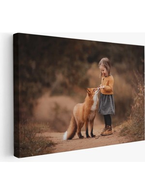 Beta Moda Hub Küçük Kız ve Tilki Dekoratif Kanvas Tablo