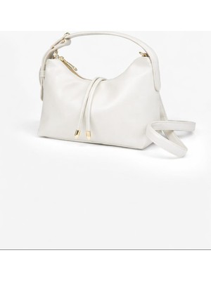 Özüm Çanta Kadın Kol ve Omuz Çantası Beyaz