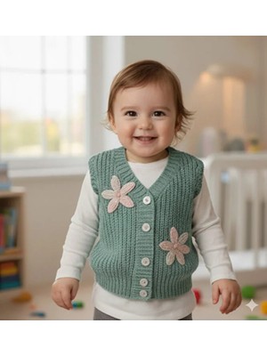 Mihrumay Kız Bebek Çiçek Motifli Triko Yelek