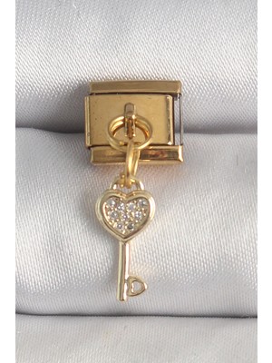 AyrStore Buğz 316L Çelik Gold Renk Sallantı Zirkon Taşlı Kalpli Anahtar Model Nomination Charm