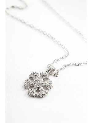 Euromoda Kar Tanesi Tasarımlı Zirkon Taşlı Kolye