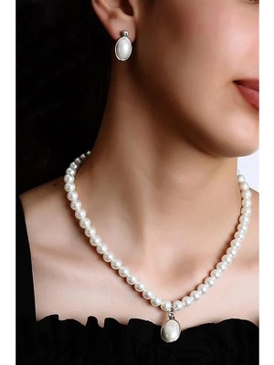 Euromoda Özel Tasarımlı Inci ve Zirkon Taşlı Kolye Küpe Takı Set