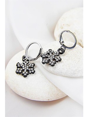 Euromoda Kar Tanesi Tasarımlı Siyah Renkli Küpe